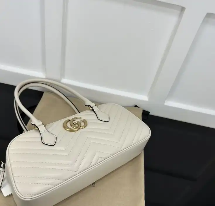 Gvc*1 top handle bags 4034h-0030