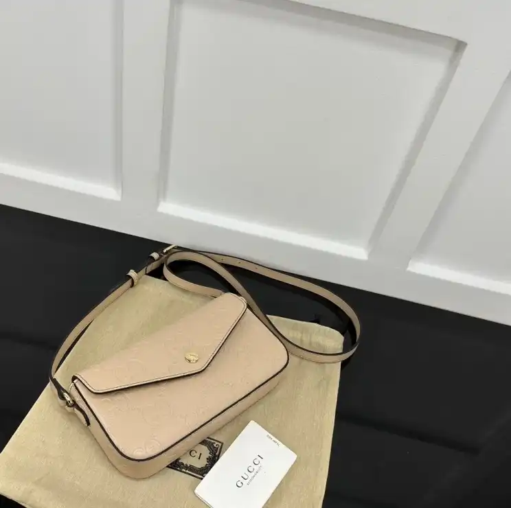 Gvc*1 satchel bags 4034h-0035
