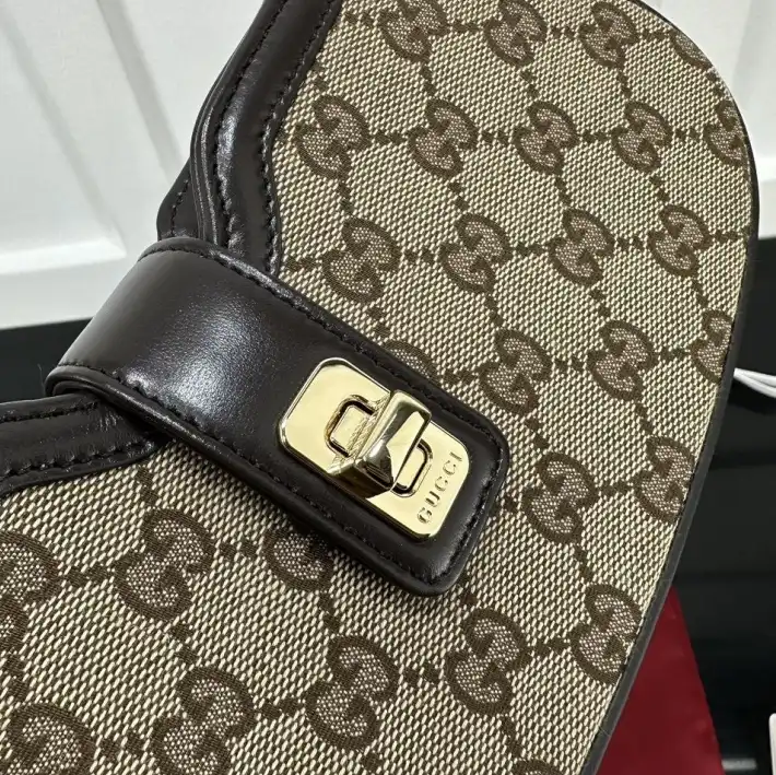 Gvc*1 satchel bags 4034h-0050