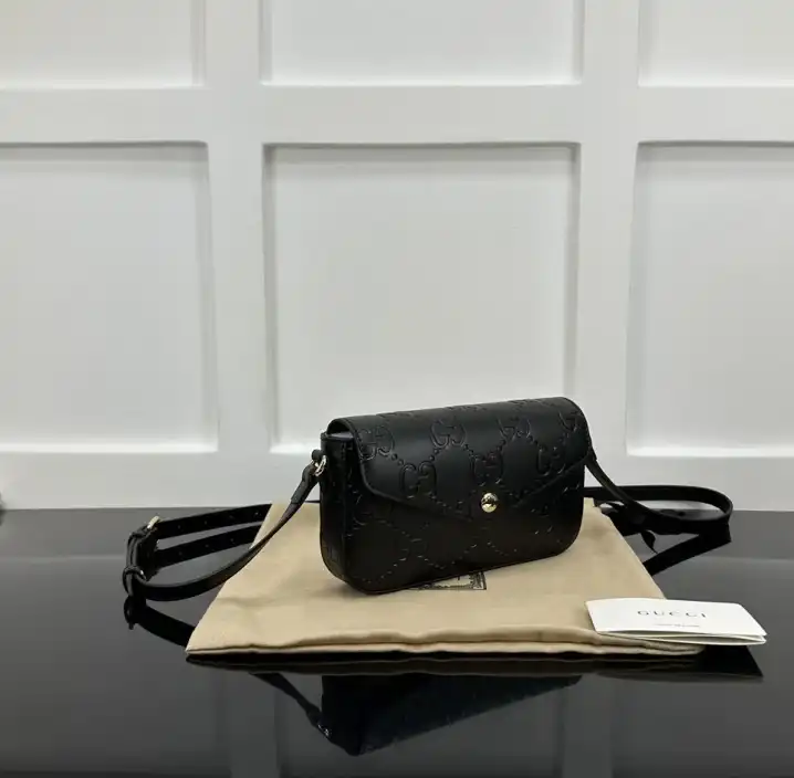 Gvc*1 satchel bags 4034h-0058