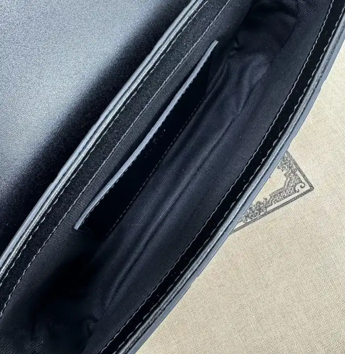 Gvc*1 satchel bags 4034h-0058