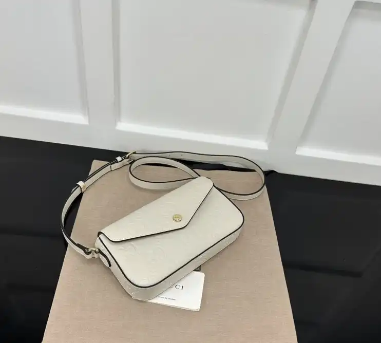 Gvc*1 satchel bags 4034h-0062