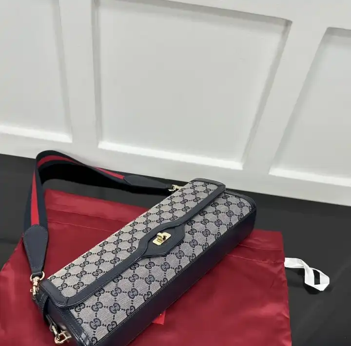 Gvc*1 satchel bags 4034h-0064