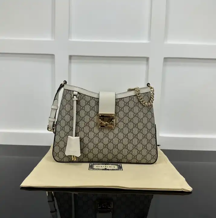 Gvc*1 satchel bags 4034h-0097