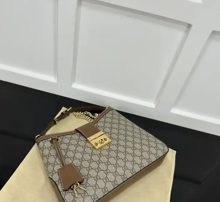 Gvc*1 satchel bags 4034h-0098