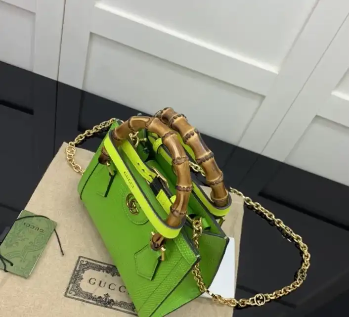 Gvc*1 top handle bags 4034h-0126