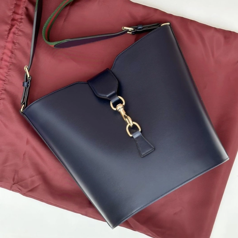 Gvc*1 bucket bags 4036-0139