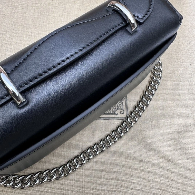 Gvc*1 satchel bags 4036-0416