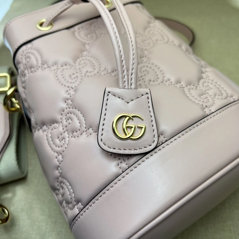 Gvc*1 bucket bags 4036-0478