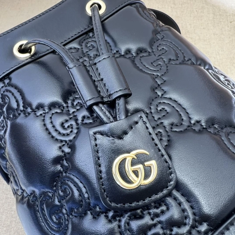 Gvc*1 bucket bags 4036-0480