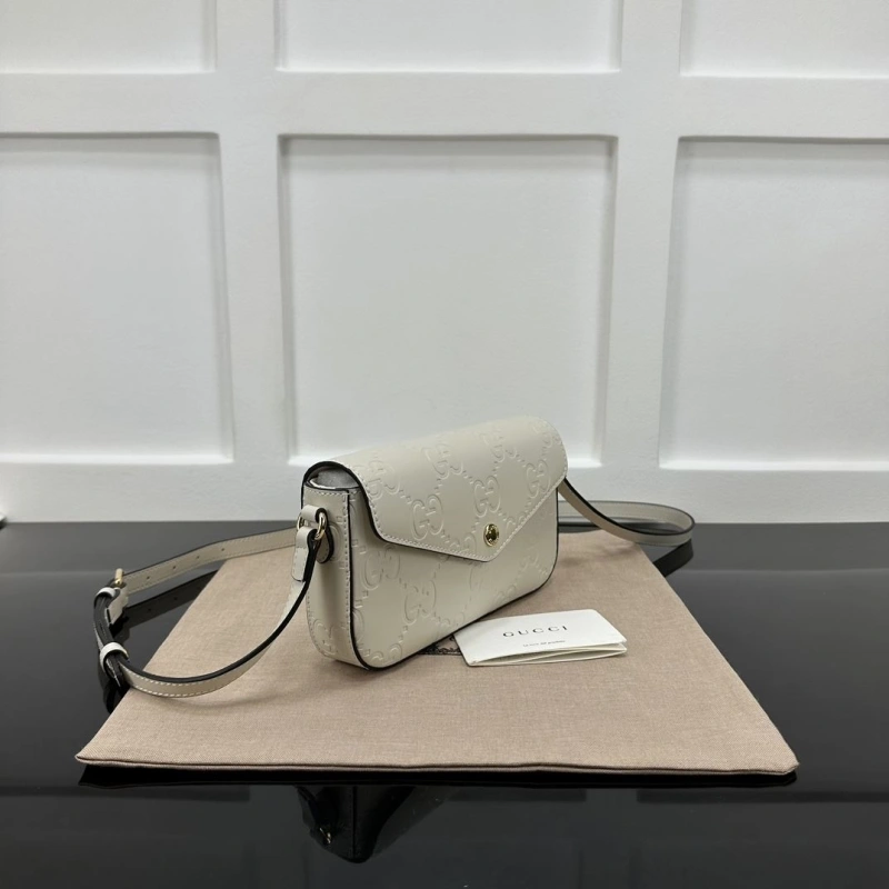 Gvc*1 satchel bags 4036-0489