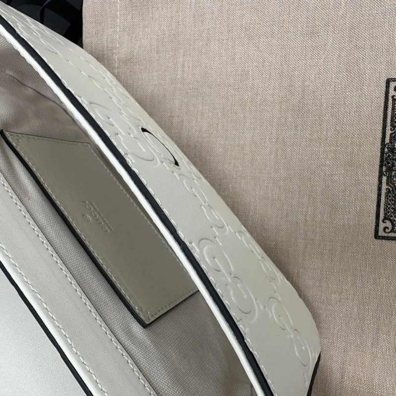 Gvc*1 satchel bags 4036-0489