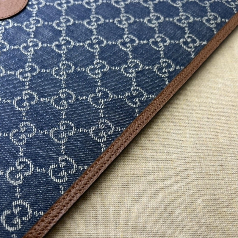 Gvc*1 clutch bags 4036-0516