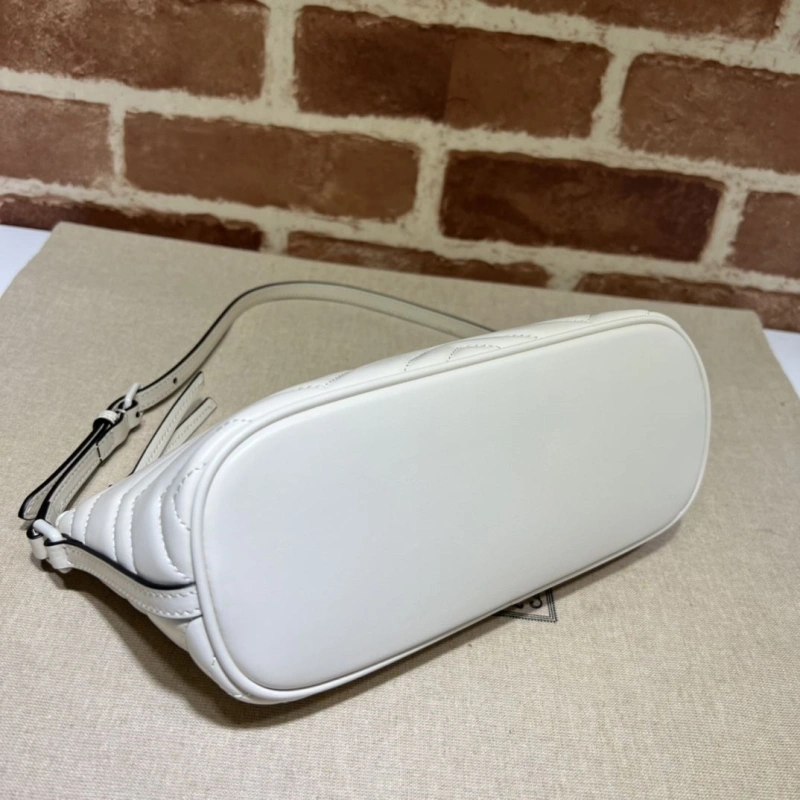 Gvc*1 top handle bags 4036-0569