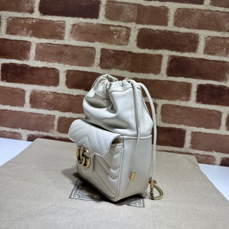 Gvc*1 bucket bags 4036-0647
