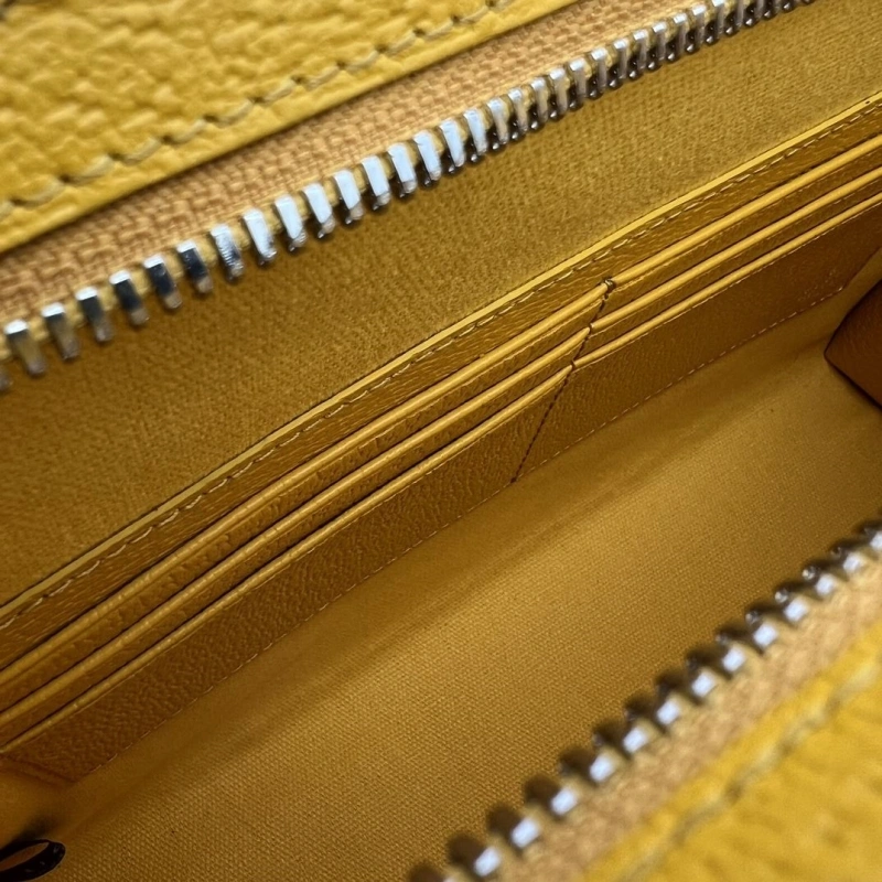 Gvc*1 clutch bags 4036-0699