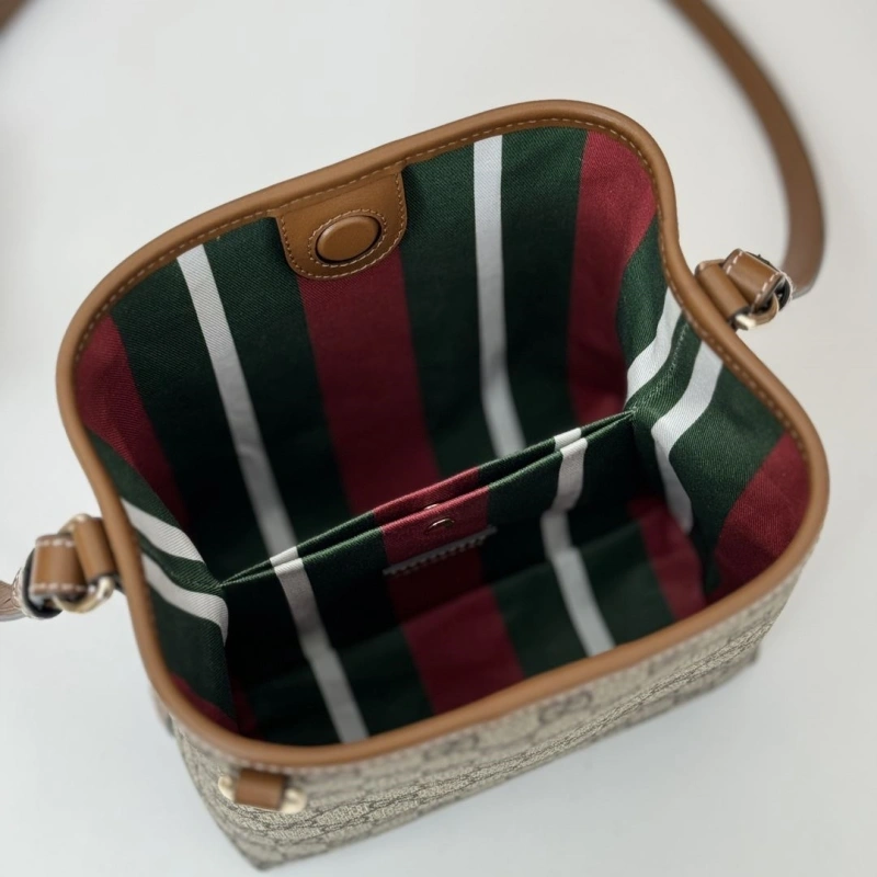 Gvc*1 bucket bags 4036-0753