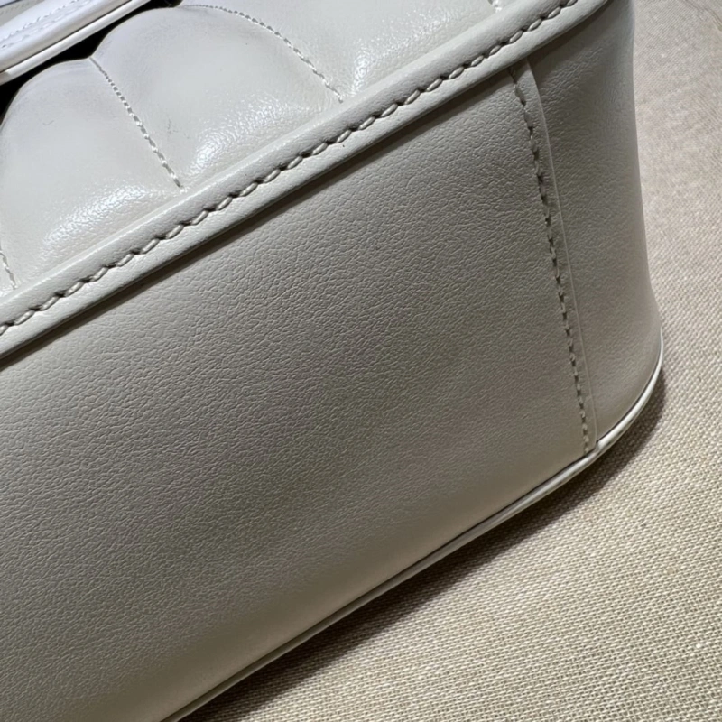 Gvc*1 top handle bags 4036-0769