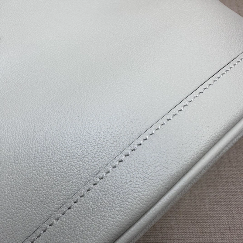 Gvc*1 top handle bags 4036-0814