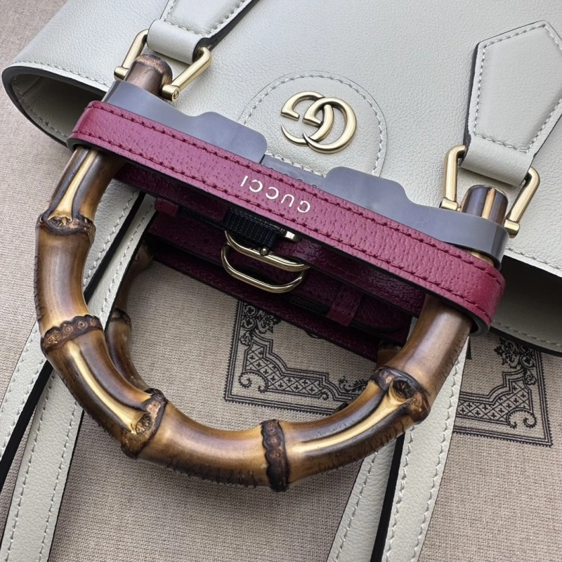 Gvc*1 top handle bags 4036-0814