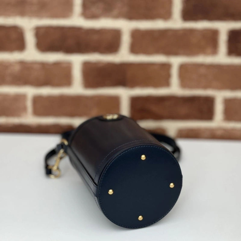 Gvc*1 bucket bags 4036-0907