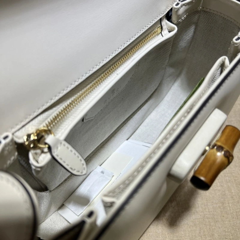 Gvc*1 top handle bags 4036b-0051