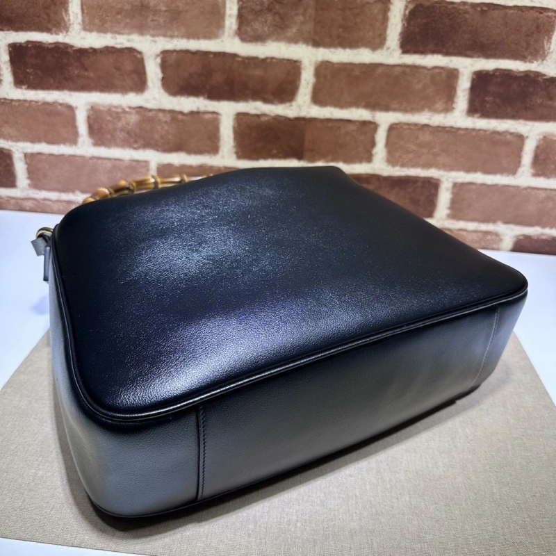 Gvc*1 top handle bags 4036b-0156