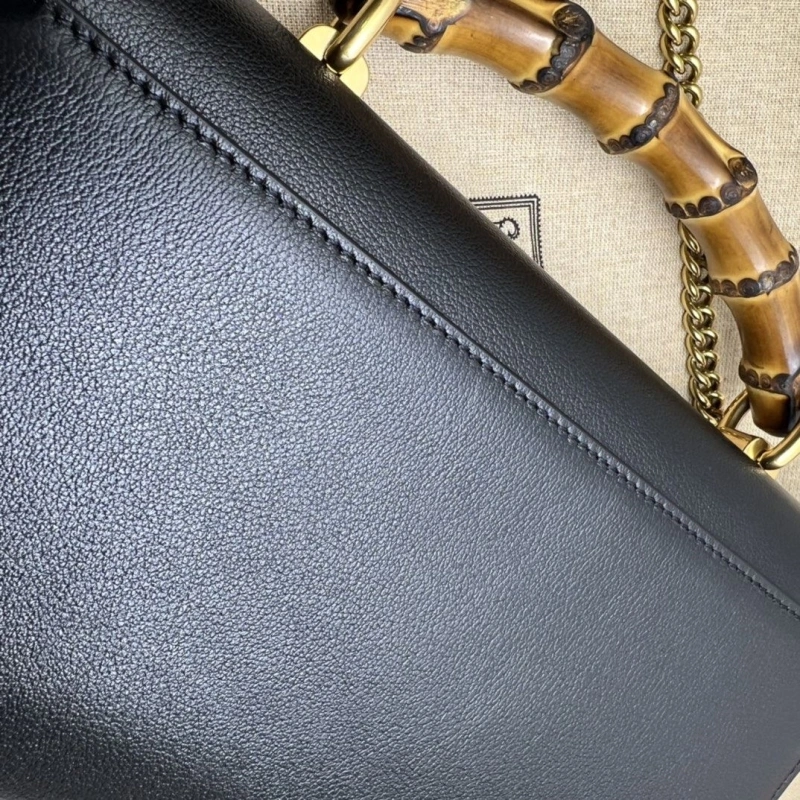 Gvc*1 top handle bags 4036b-0320
