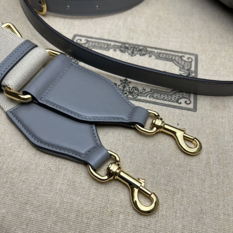 Gvc*1 satchel bags 4036b-0377