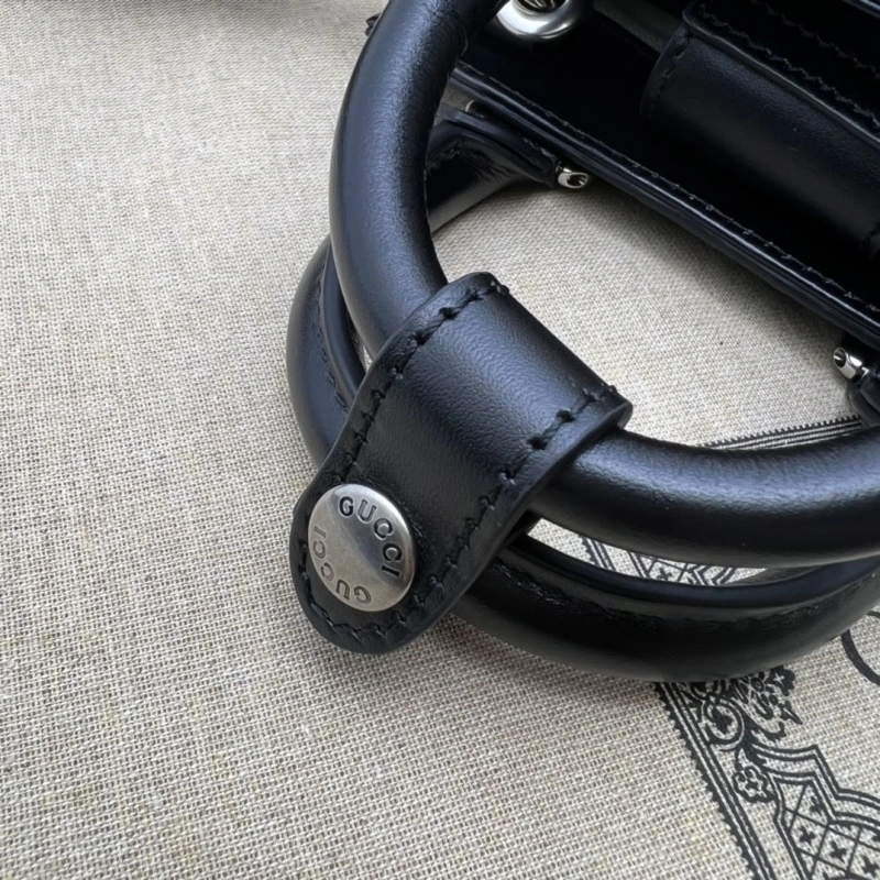 Gvc*1 top handle bags 4036b-0466