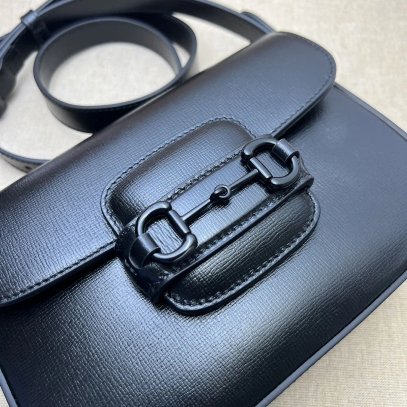 Gvc*1 satchel bags 4036b-0575