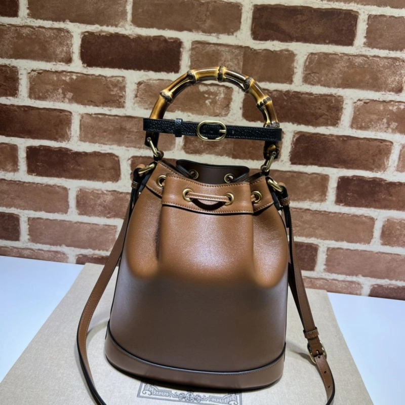 Gvc*1 bucket bags 4036b-0629
