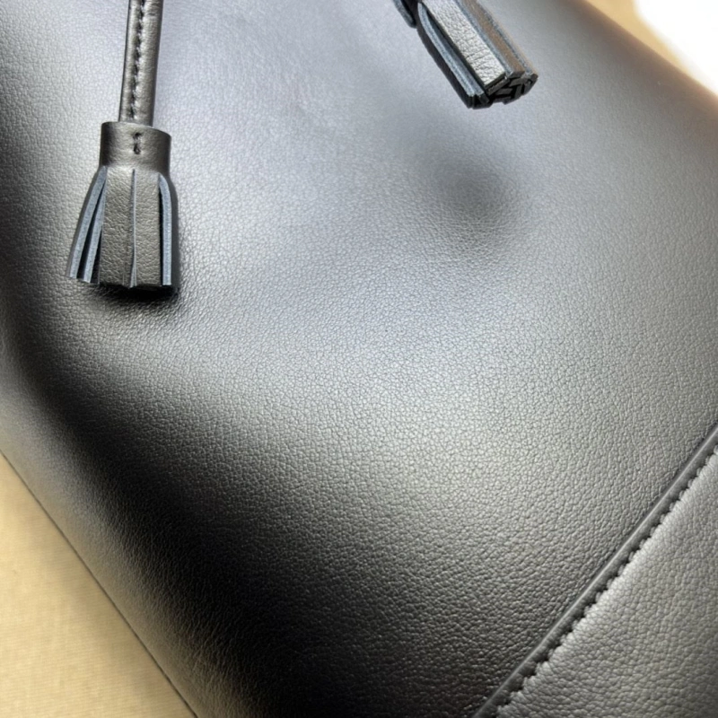 Gvc*1 bucket bags 4036b-0630