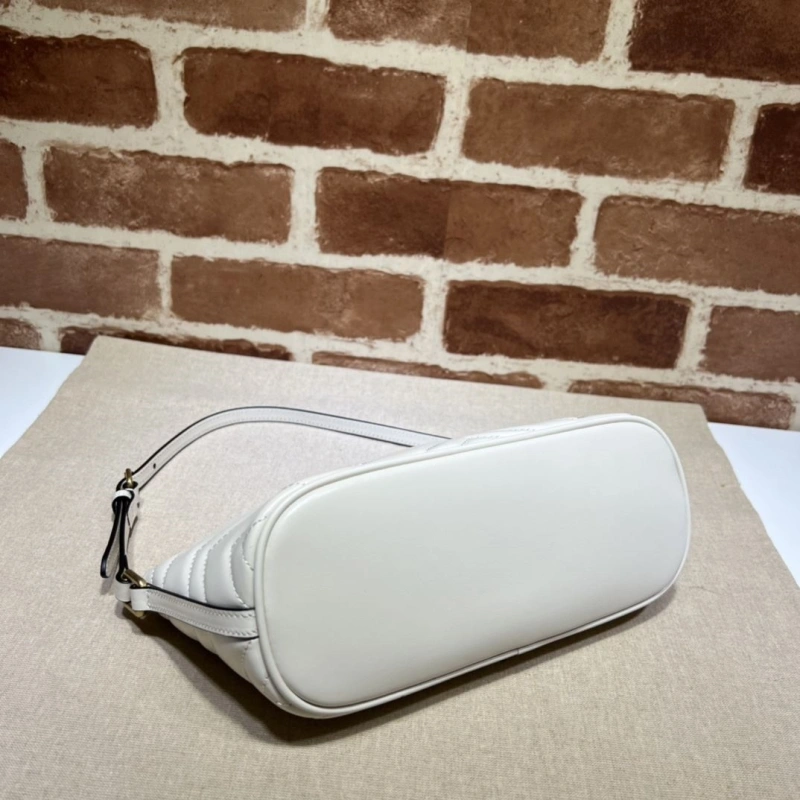 Gvc*1 top handle bags 4036b-0740
