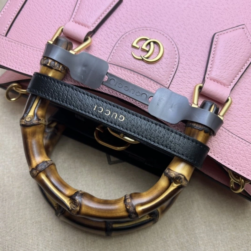 Gvc*1 top handle bags 4036b-0745