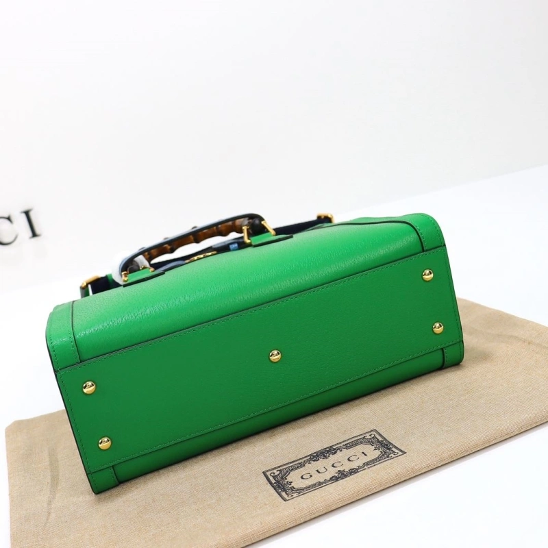 Gvc*1 top handle bags 4036b-0749