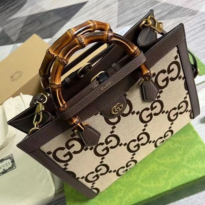 Gvc*1 top handle bags 4036b-0763