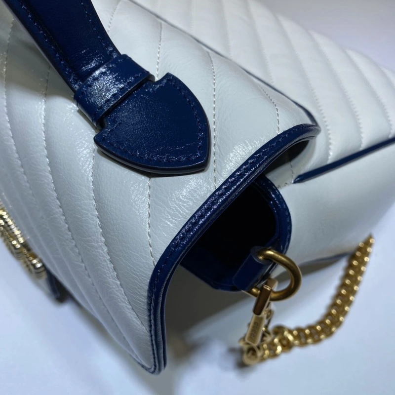 Gvc*1 top handle bags 4036b-0798