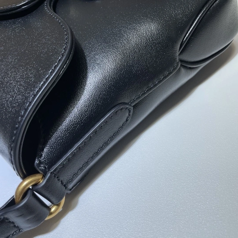 Gvc*1 satchel bags 4036b-0814