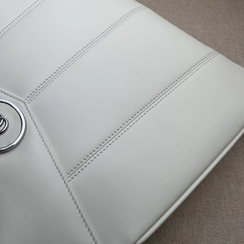 Gvc*1 top handle bags 4036b-0828