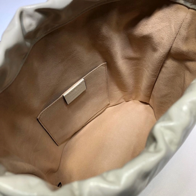 Gvc*1 bucket bags 4036b-0862