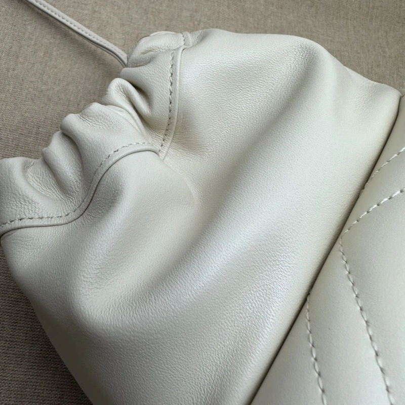 Gvc*1 bucket bags 4036b-0869
