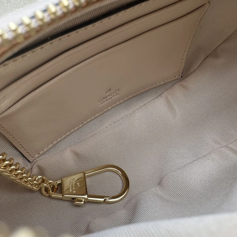 Gvc*1 top handle bags 4036b-0972