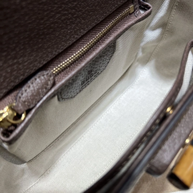 Gvc*1 top handle bags 4036c-0049