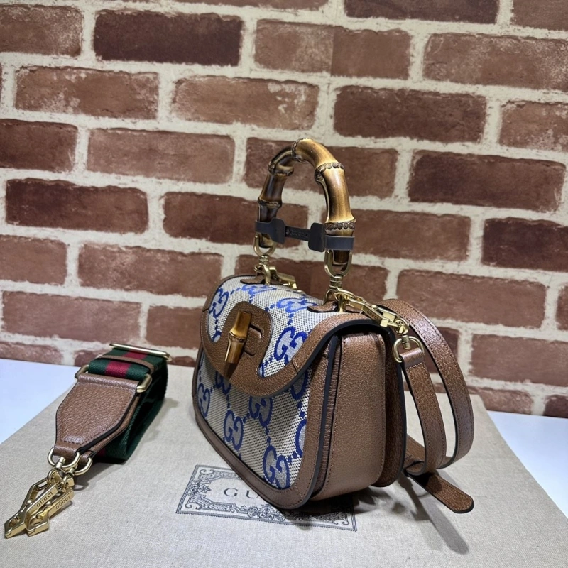 Gvc*1 top handle bags 4036c-0050