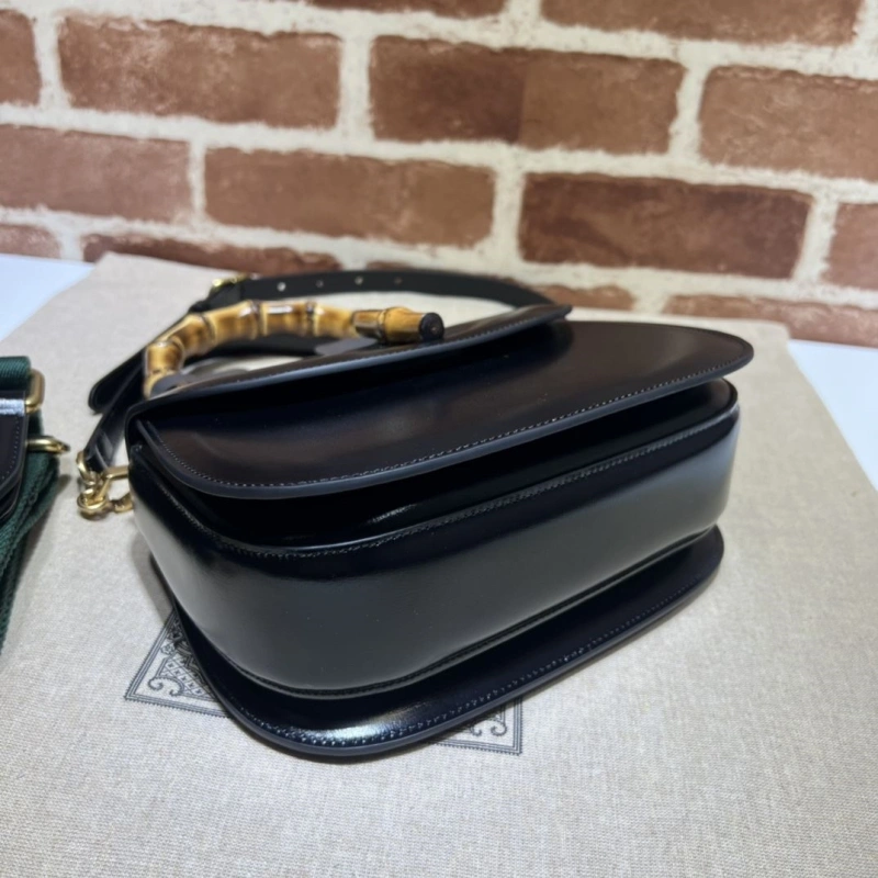 Gvc*1 top handle bags 4036c-0057
