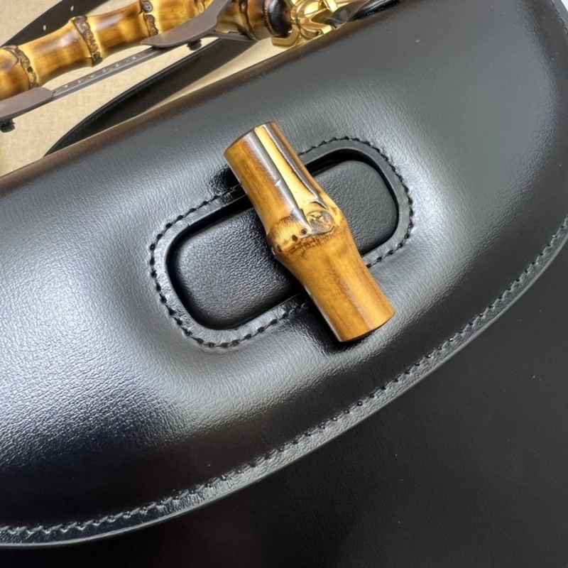 Gvc*1 top handle bags 4036c-0057