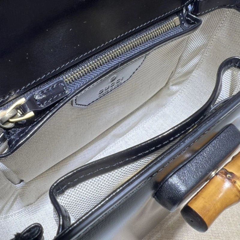 Gvc*1 top handle bags 4036c-0057
