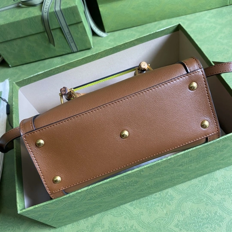 Gvc*1 top handle bags 4036c-0063