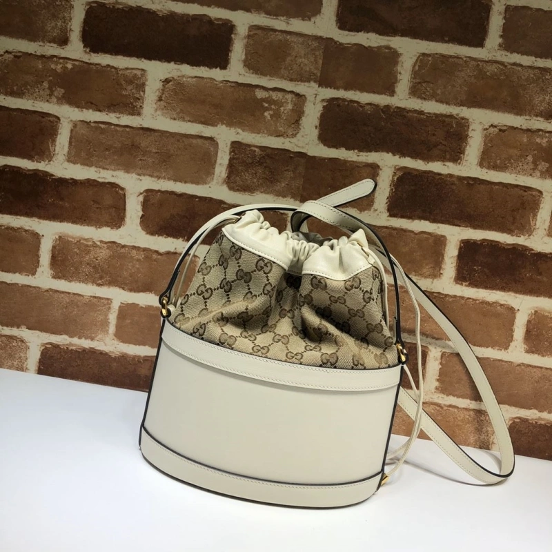 Gvc*1 bucket bags 4036c-0079